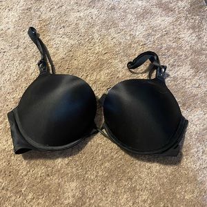 Black Victoria’s Secret Bombshell Bra
